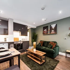 Modern In Centre Brighton