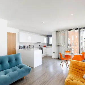Central Brighton Apartment Brighton